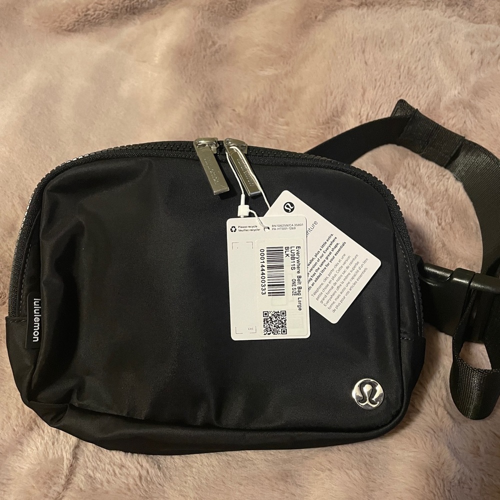 Everywhere Belt Bag Large Black NO OFFERS